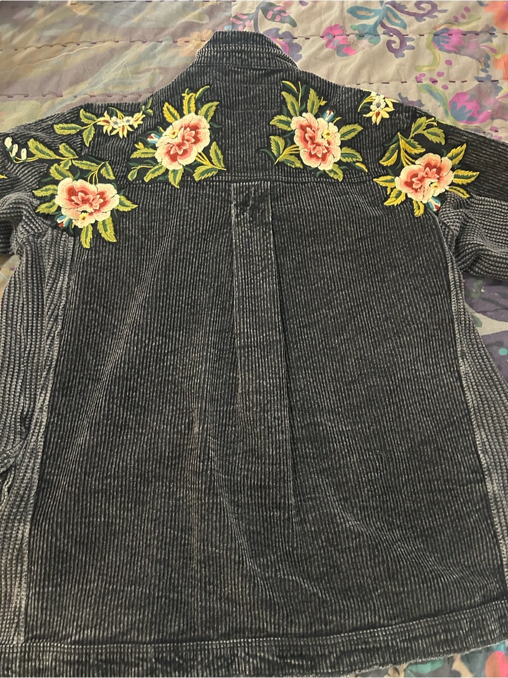 Free People Floral Embroidered Corduroy Shacket Jacket – Size M - Picture 7 of 10
